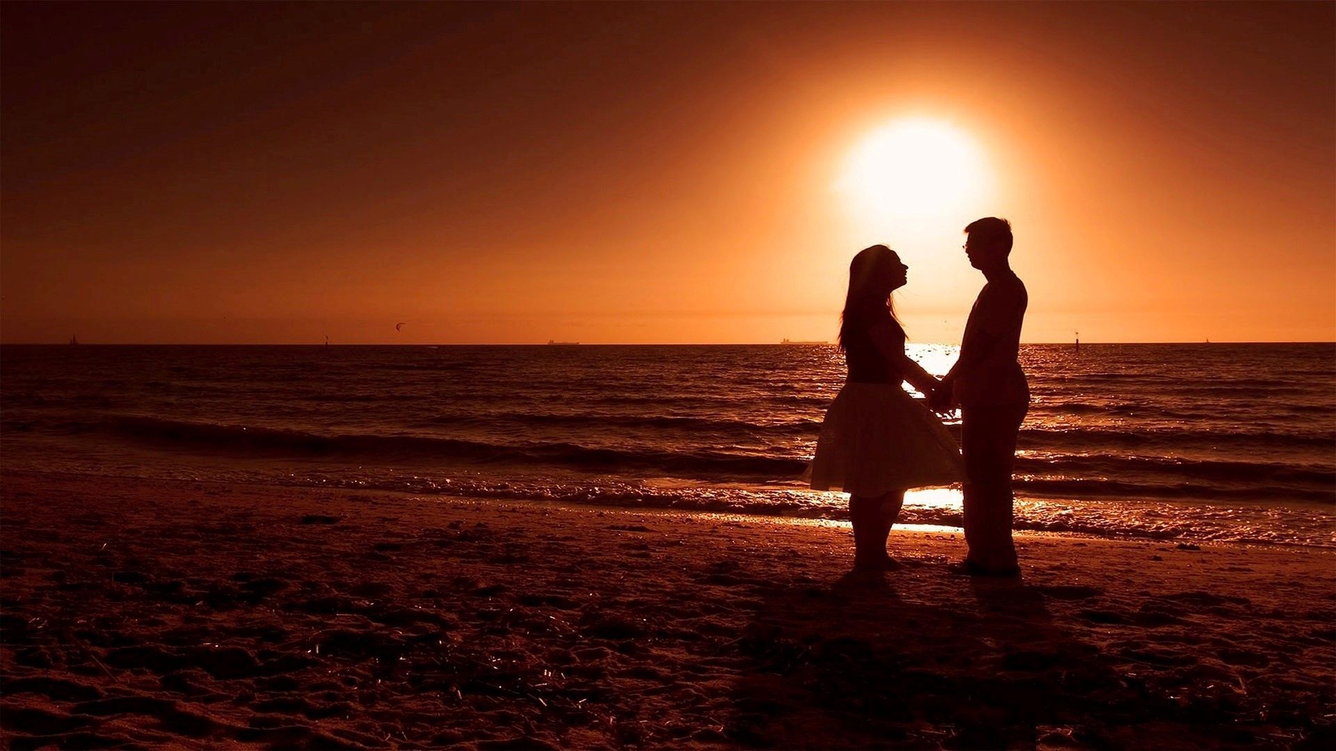 Free download Romantic Couple on Beach during Sunset 1920x1080