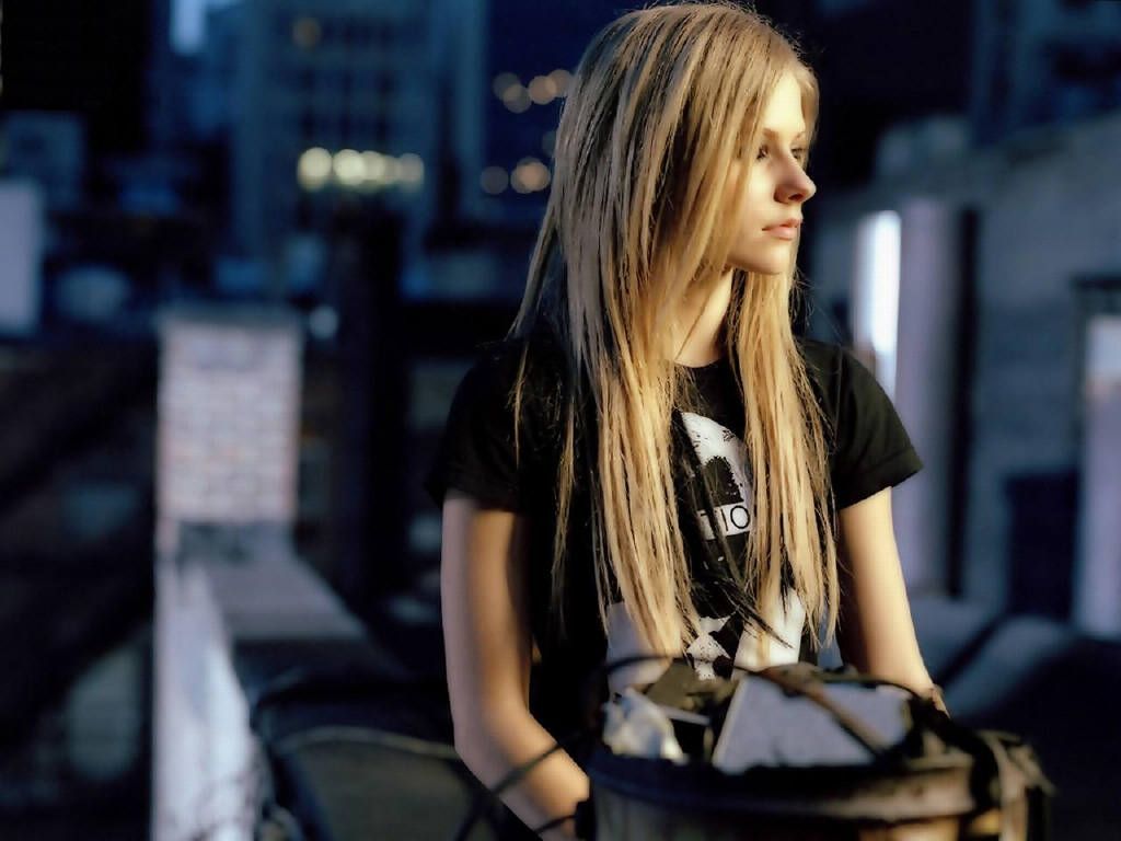 avril lavigne. Avril Lavigne wallpaper. Best Avril Lavigne picture. Avril lavigne, Avril lavigne picture, Avril lavigne skater boy