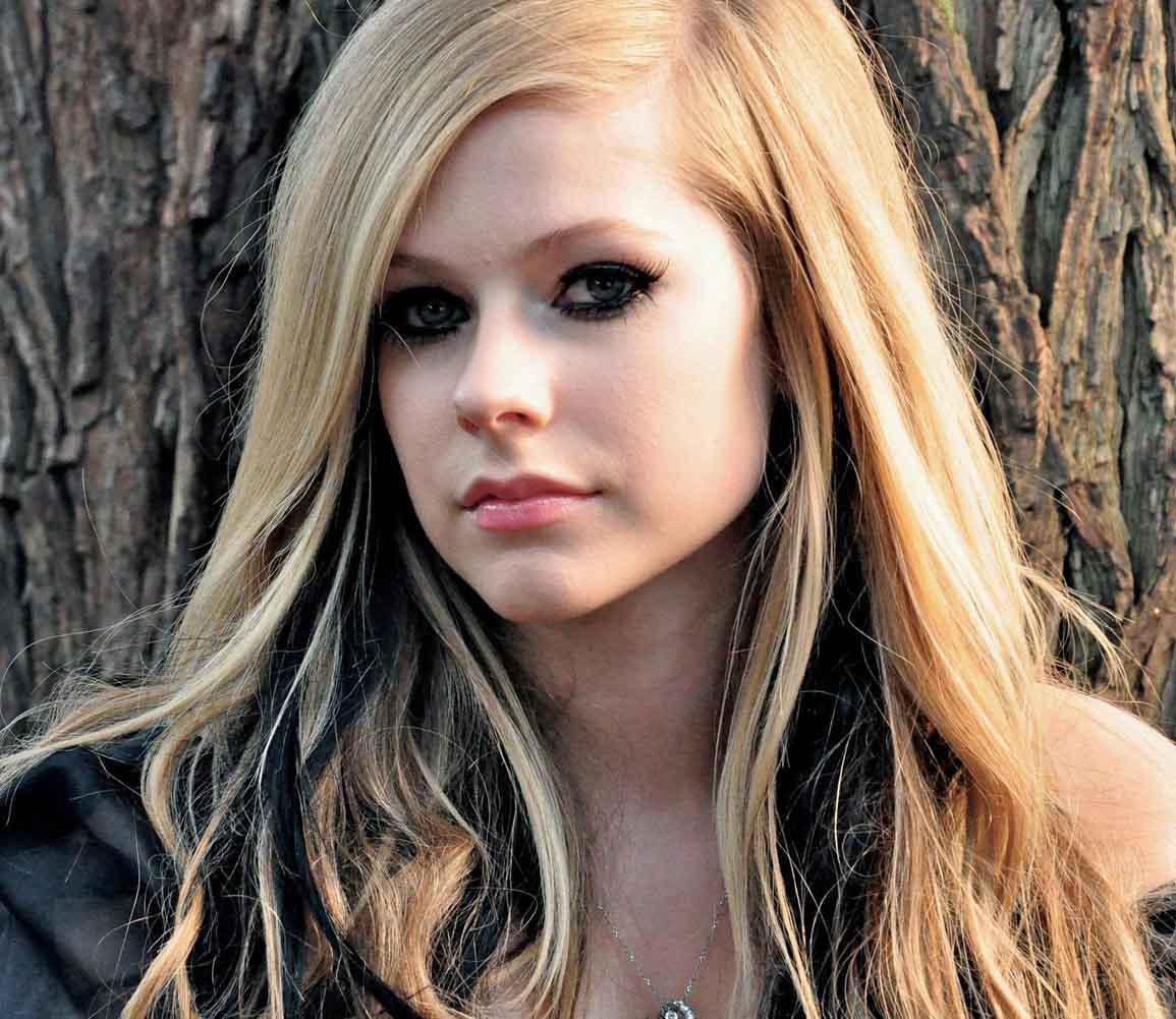 Avril Lavigne Wallpaper HD 2019 for Android