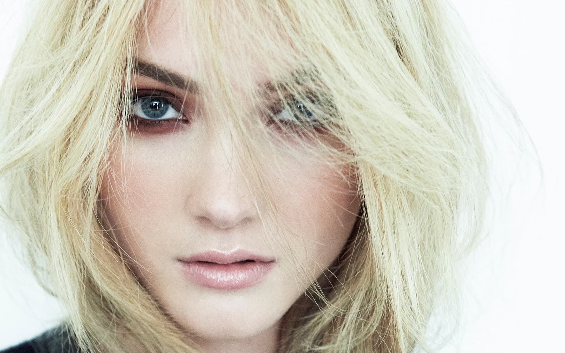 Skyler Samuels Face Wallpaper 55444 1920x1200px