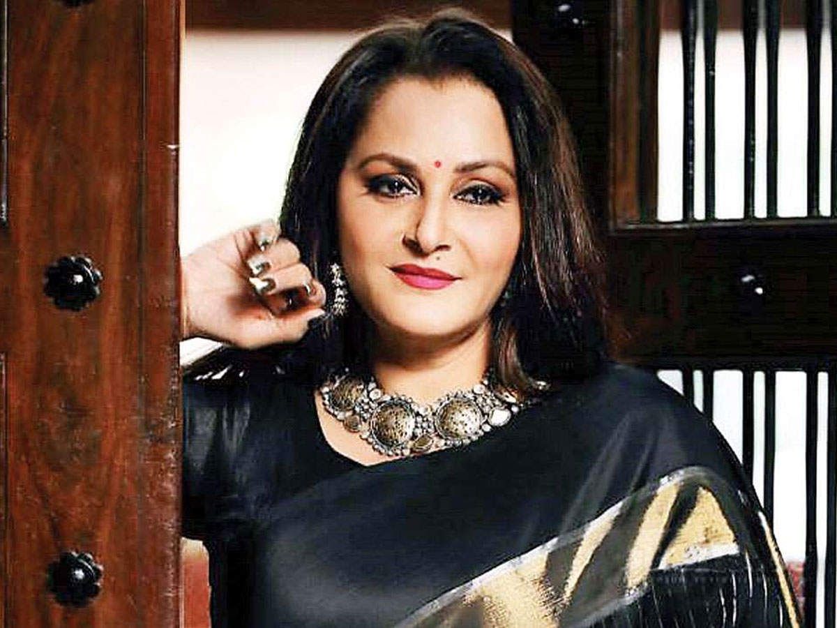 Jaya Prada cond suicide when her morphed picture went viral on social media, claims Azam Khan attempted an acid attack on her. Hindi Movie News of India