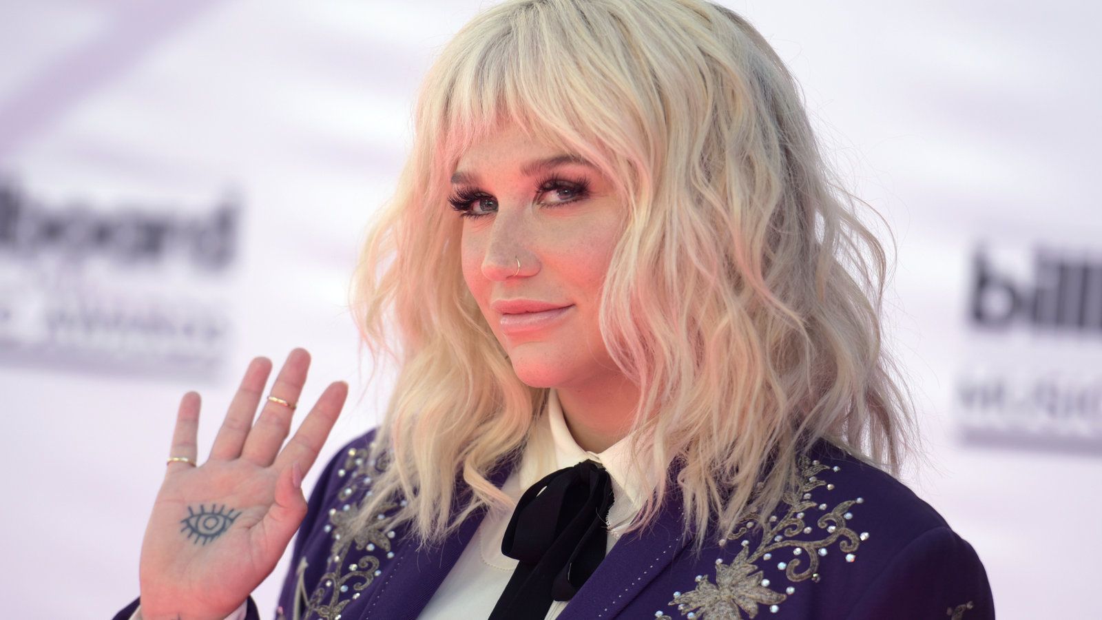 Kesha, Even With a Liberated New Album, Remains Tied to Dr. Luke.