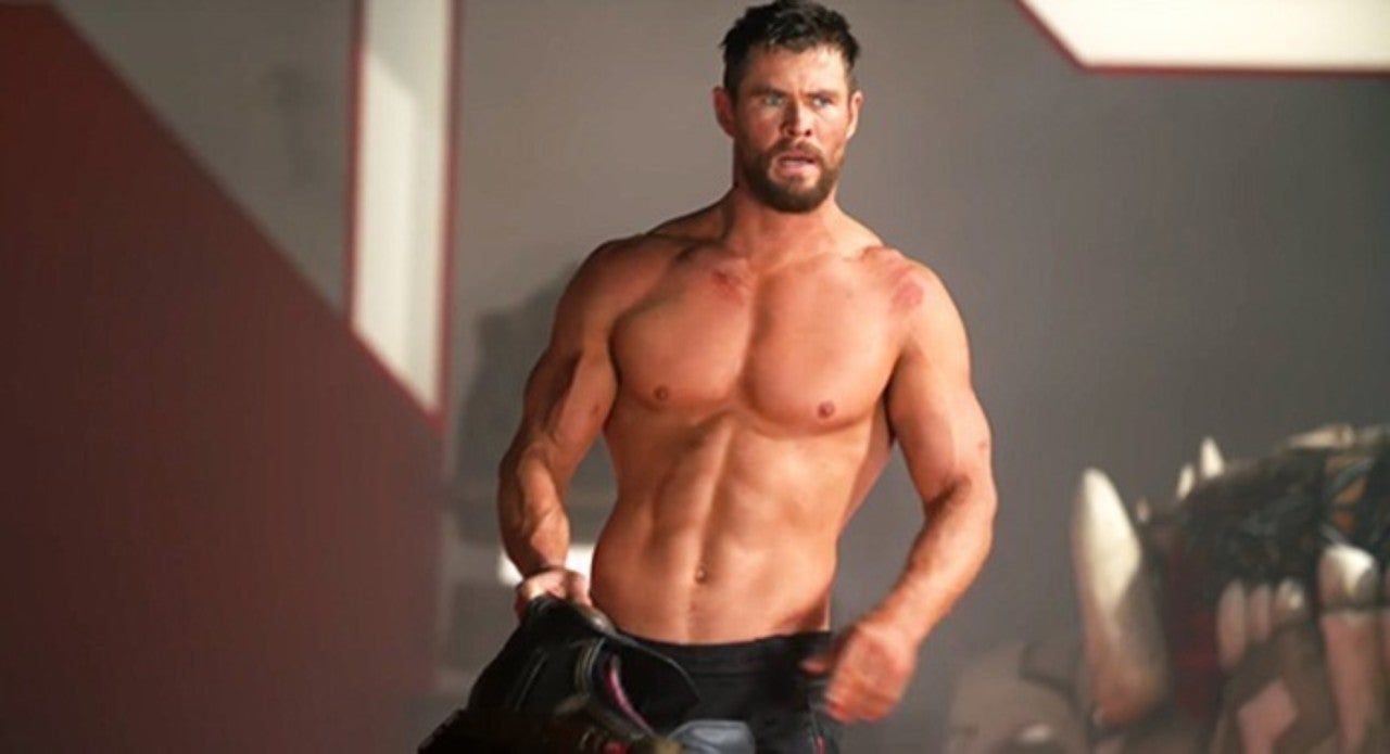 Chris Hemsworth Is Offering A Free 6 Week Workout If You Sign Up Soon