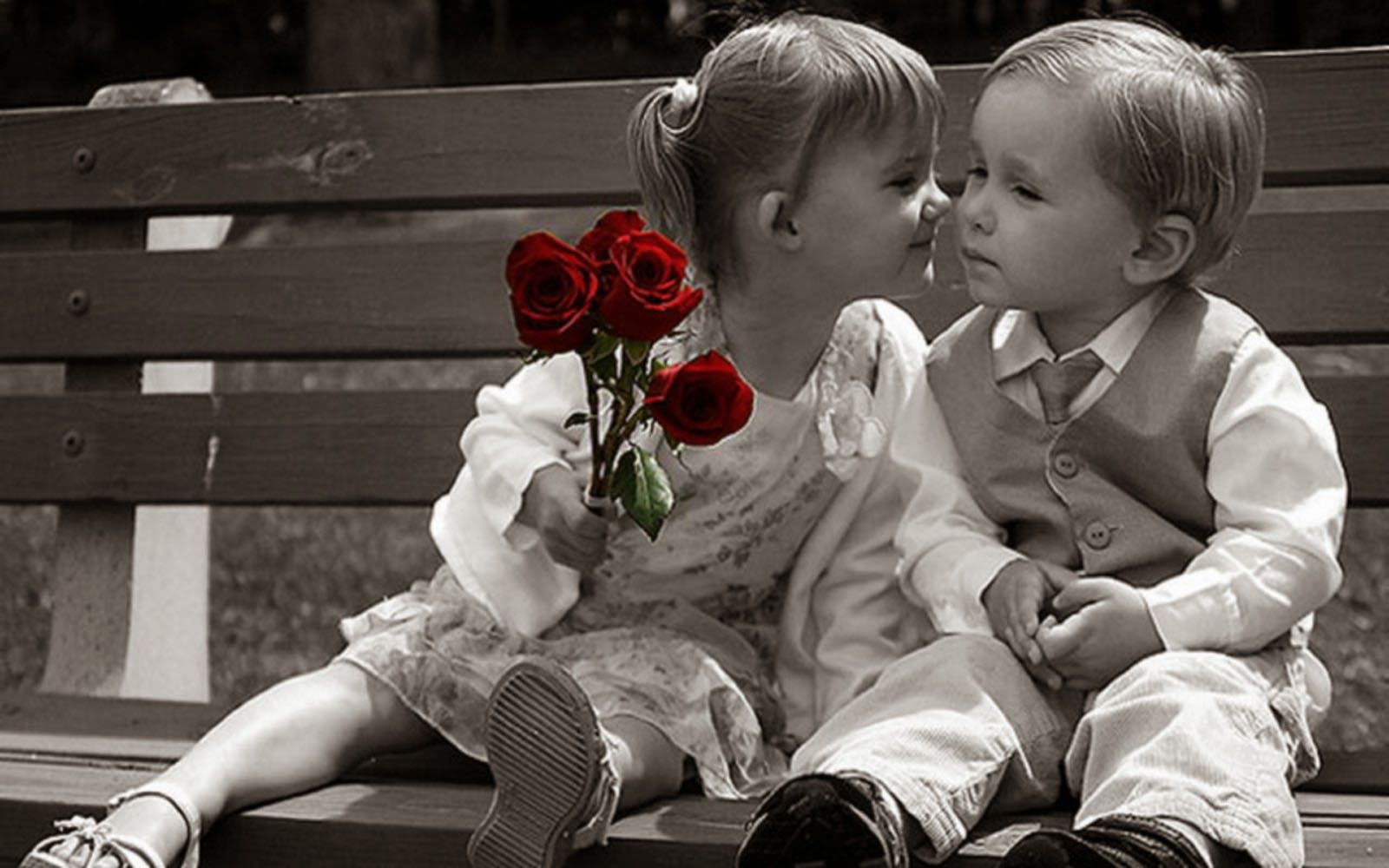 Romantic Moments Children With Making Out and Kissing Photo. free download wallpaper