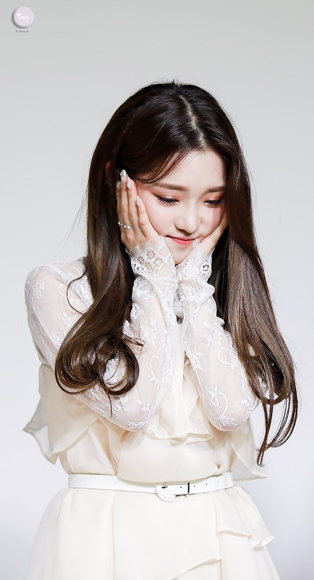 Roh Jisun