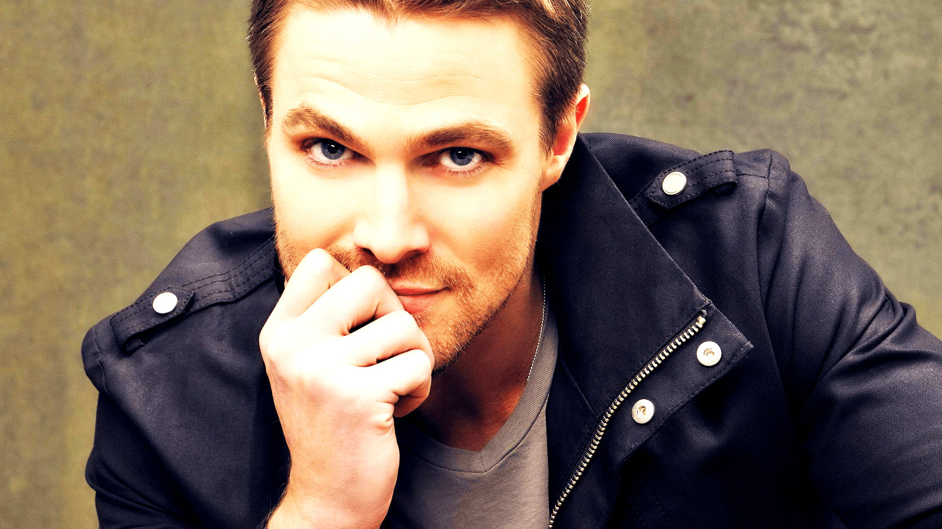 Robbie Amell Wallpapers - Wallpaper Cave