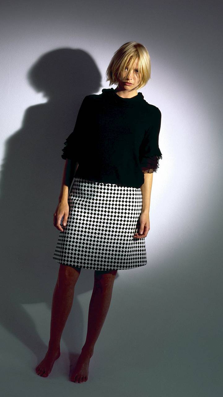 Sienna Guillory Wallpapers - Wallpaper Cave