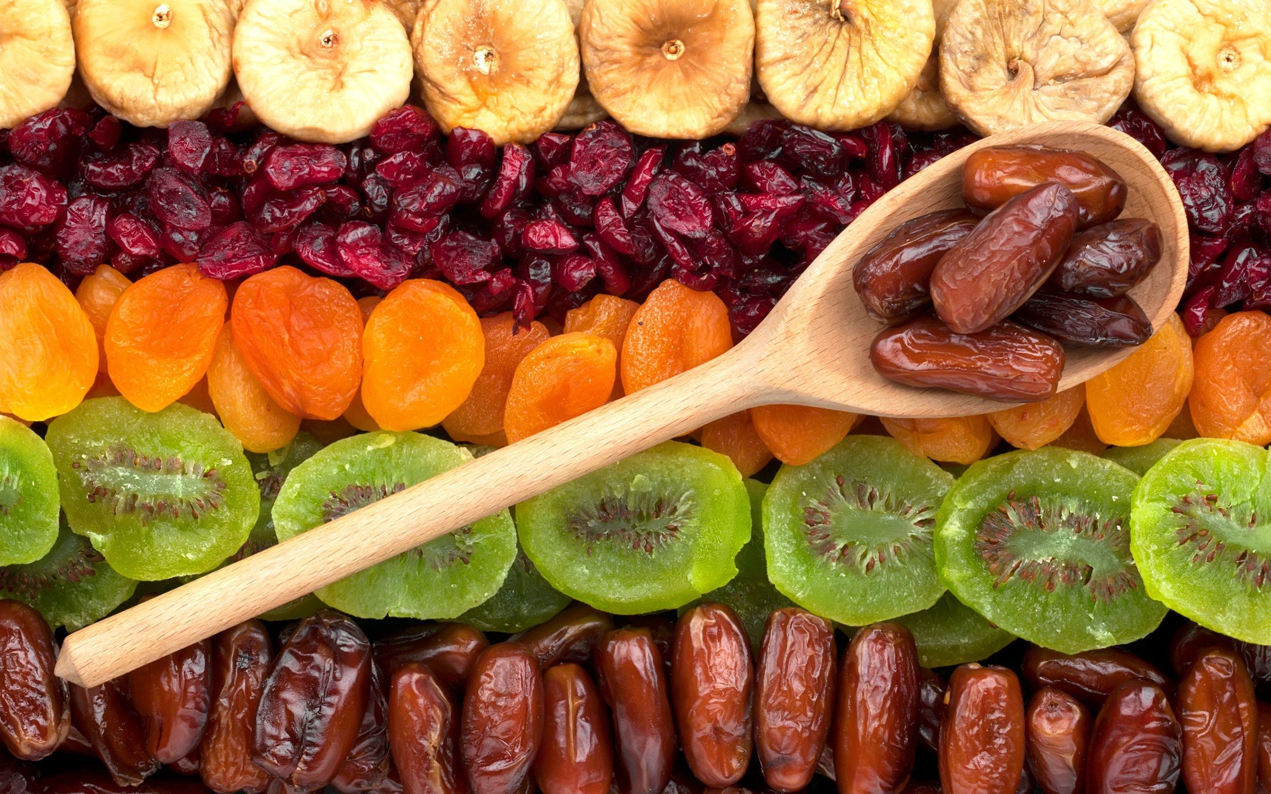 Wallpaper Dried fruit, kiwi, apricots, figs 2560x1600 HD Picture, Image