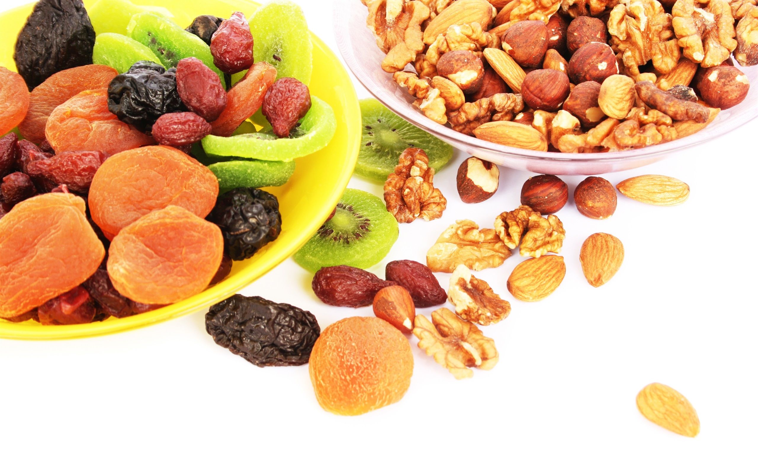 Wallpaper Nuts, dried fruits, kiwi, apricots, prunes 2560x1600 HD Picture, Image