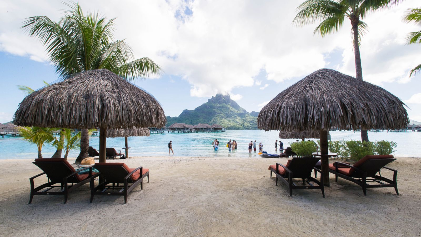 Bora Bora's 10 most beautiful beaches