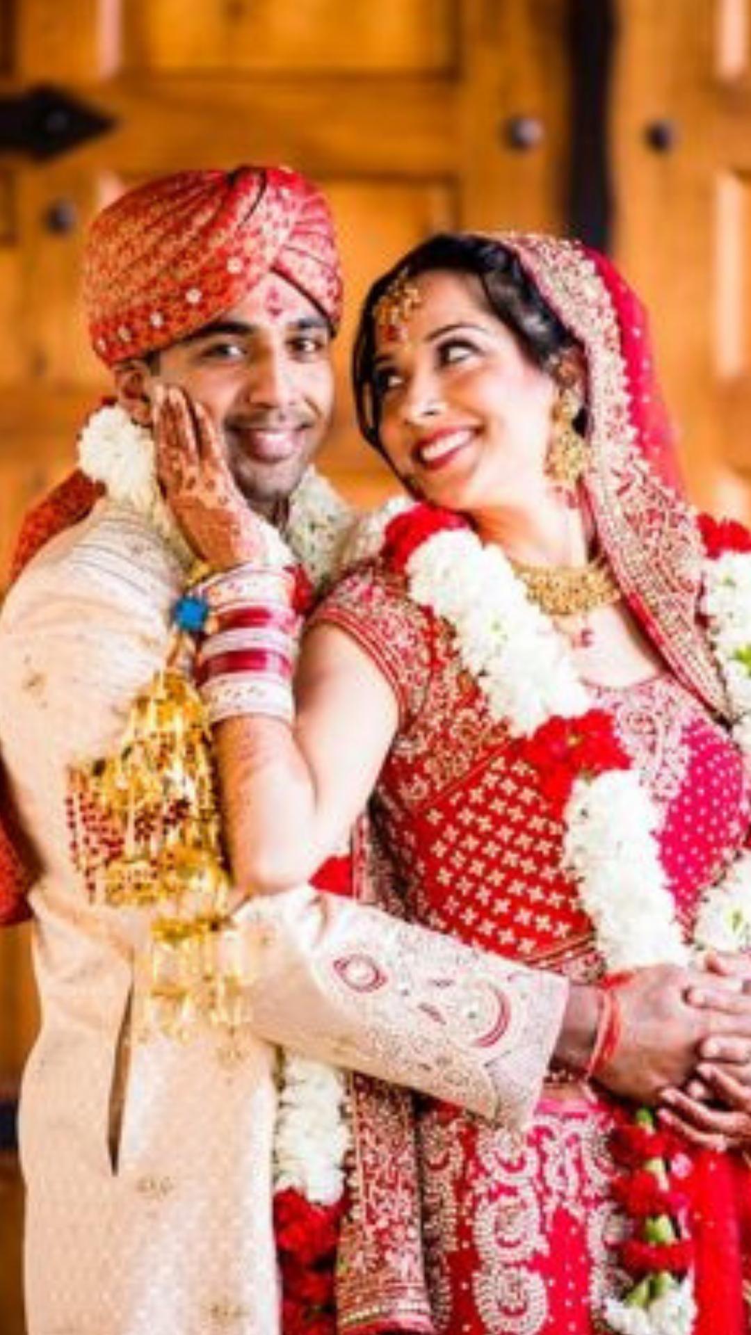 Indian Wedding Couple Photography Image Wallpaper for Android