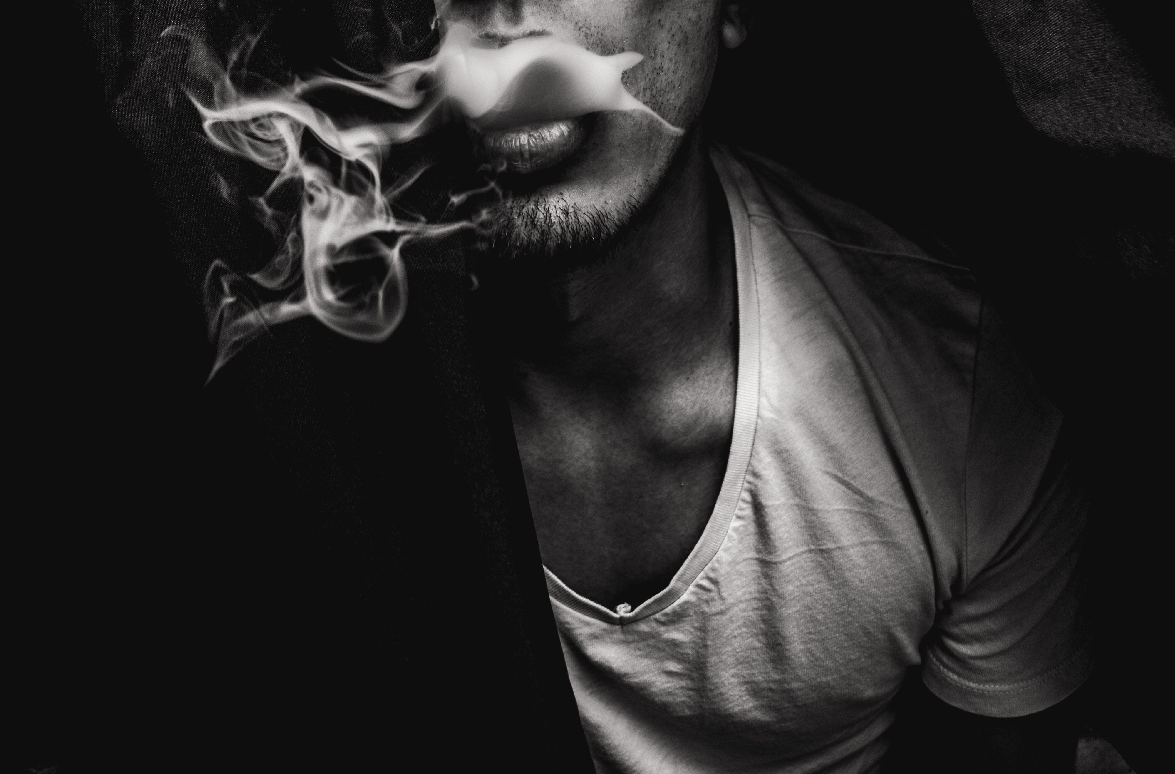 3999x2633 #man, #fashion, #·cigarrillo, #fotograph, #black and white, #person, #haze, #moda, #persona, #awesome, #city, #smok, #cigarre, # smoke, #explore, #feeling, #face, #vida, #male, #smoking, #Free. Mocah.org HD Wallpaper