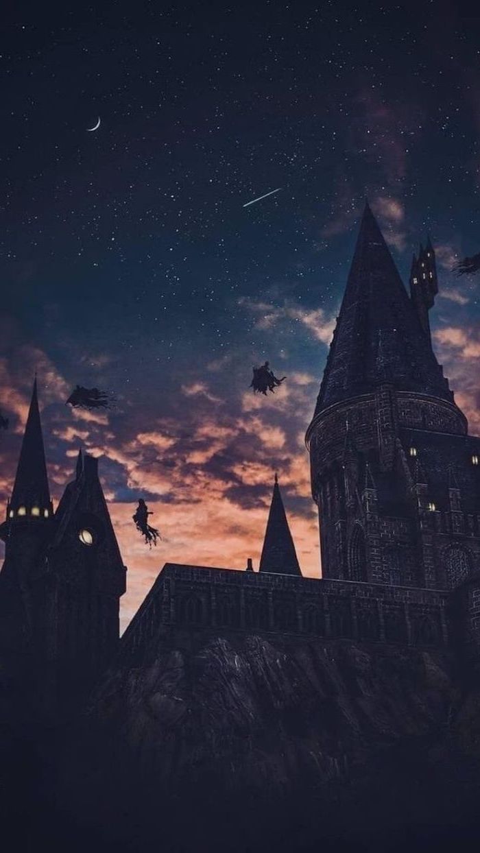 Hogwarts aesthetic wallpaper  Hogwarts Hogwarts castle Hogwarts aesthetic