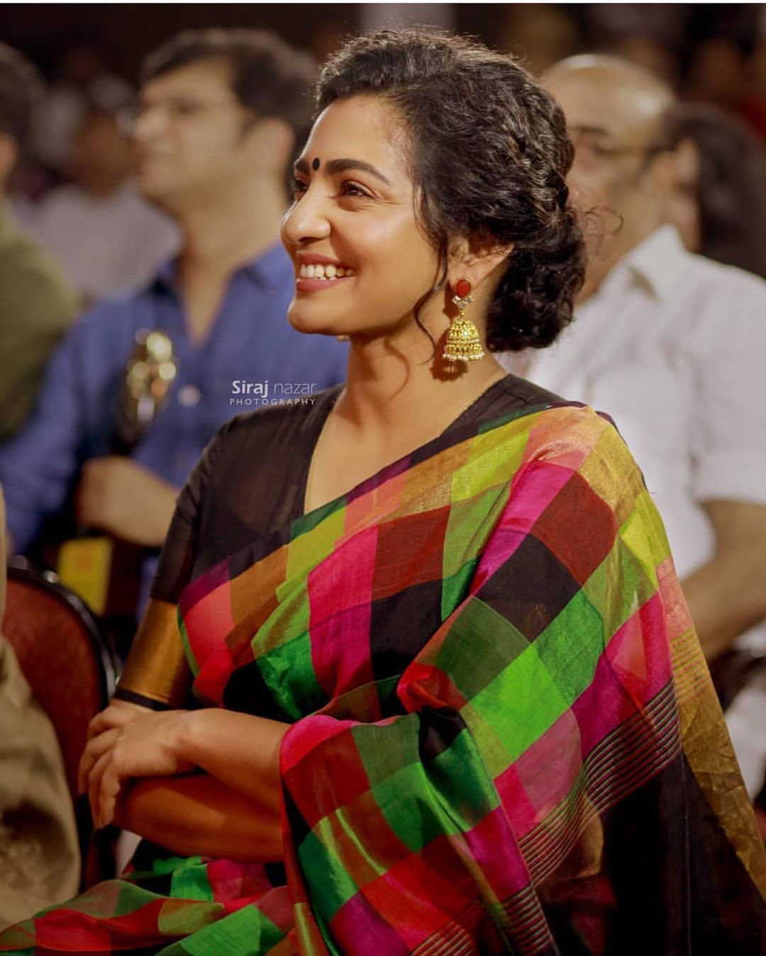 Parvathy Thiruvothu on Instagram: ““Uyare” 100 days celebration. Now streaming on Netflix ❤️ Thank you for your. Bikini photohoot, Actresses, Indian film actress