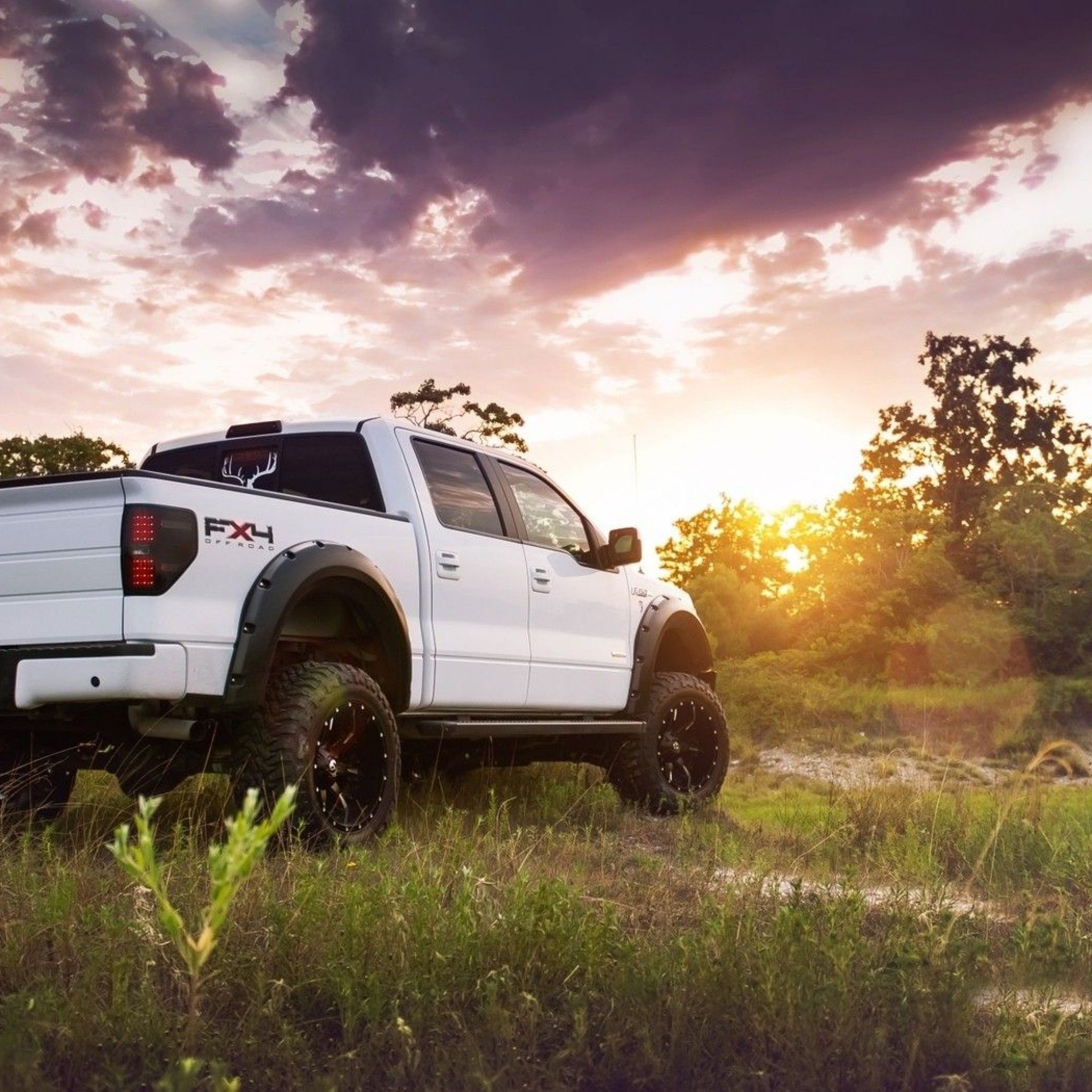 Lifted Truck Wallpaper HD