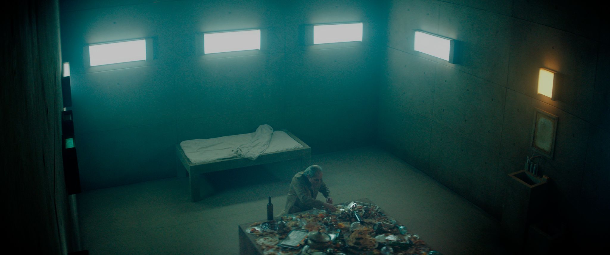 THE PLATFORM (El Hoyo). A Thriller Directed By Galder Gaztelu Urrutia