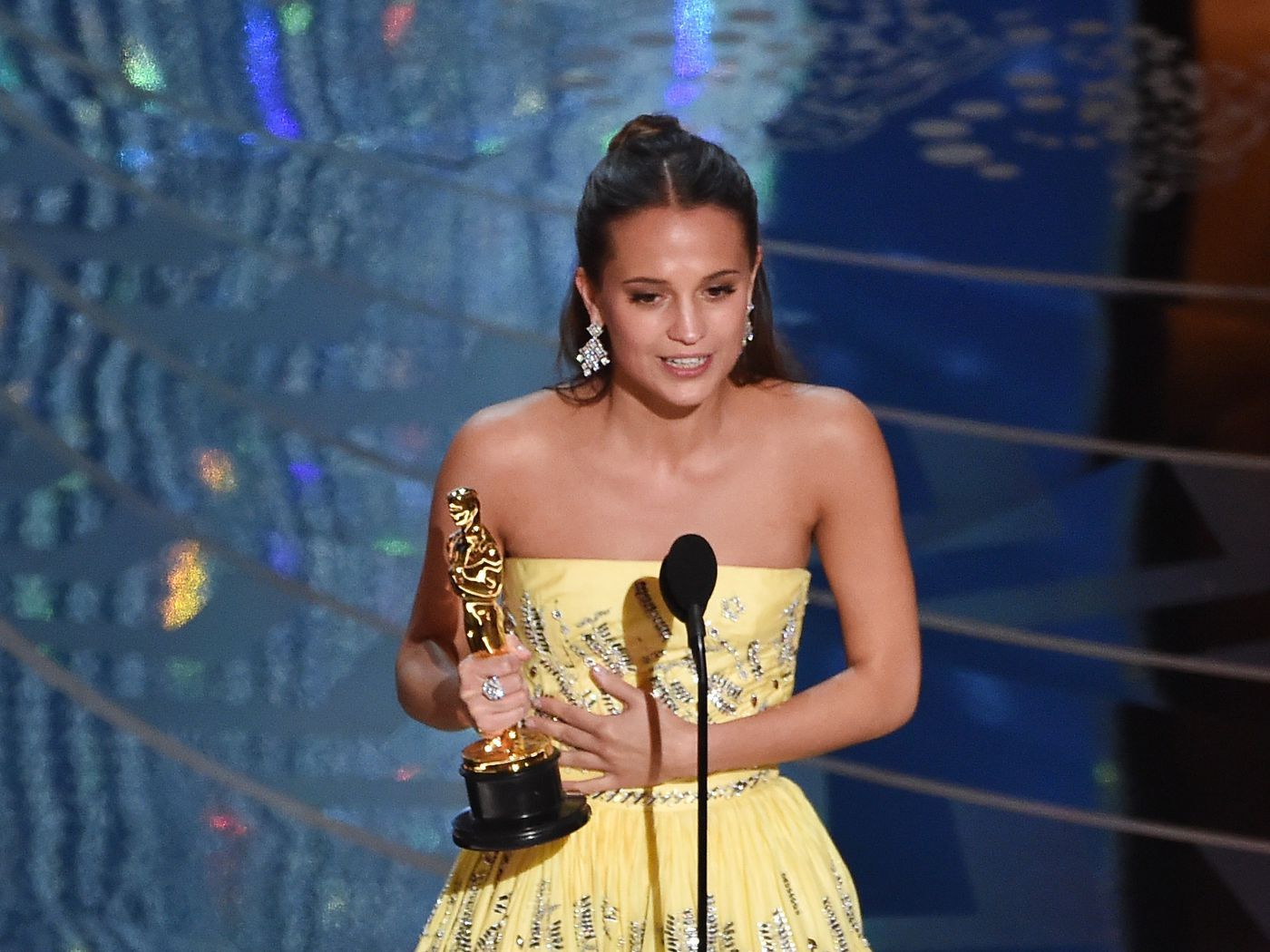 Oscars 2016: Alicia Vikander wins Best Supporting Actress for The Danish Girl
