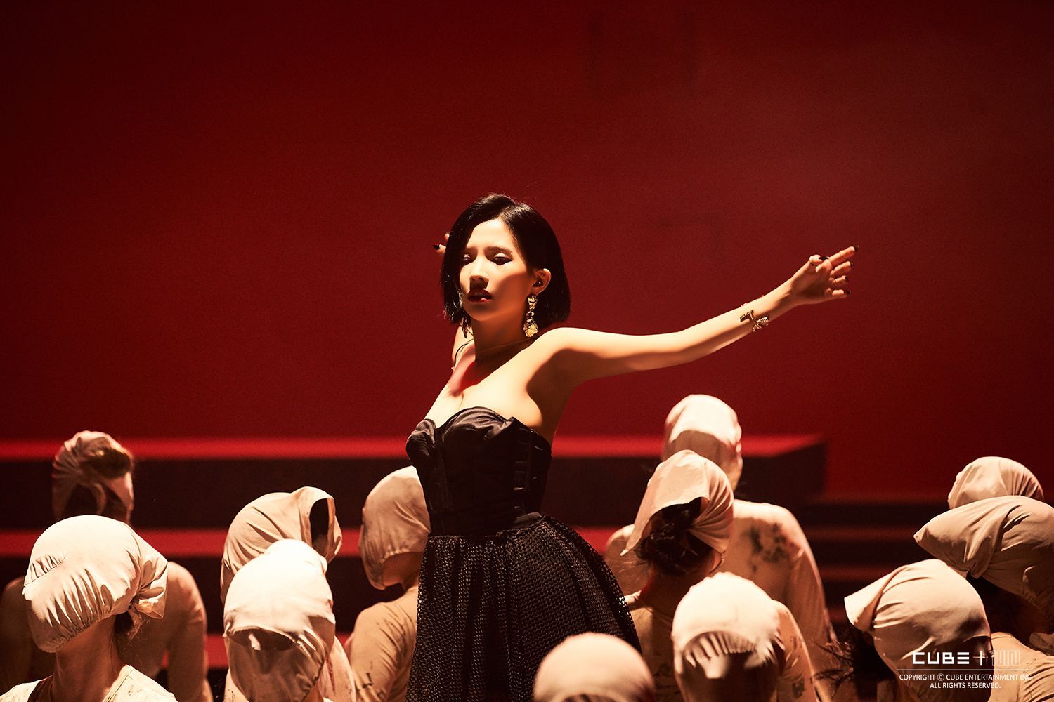 CUBE Naver Update (G)I DLE's 'Oh My God' Music Video