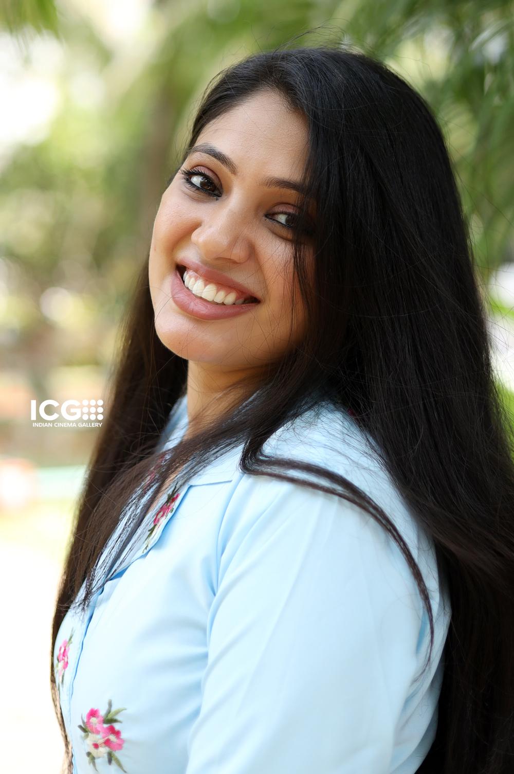 Veena Nandakumar At Kozhipporu Promotion 17