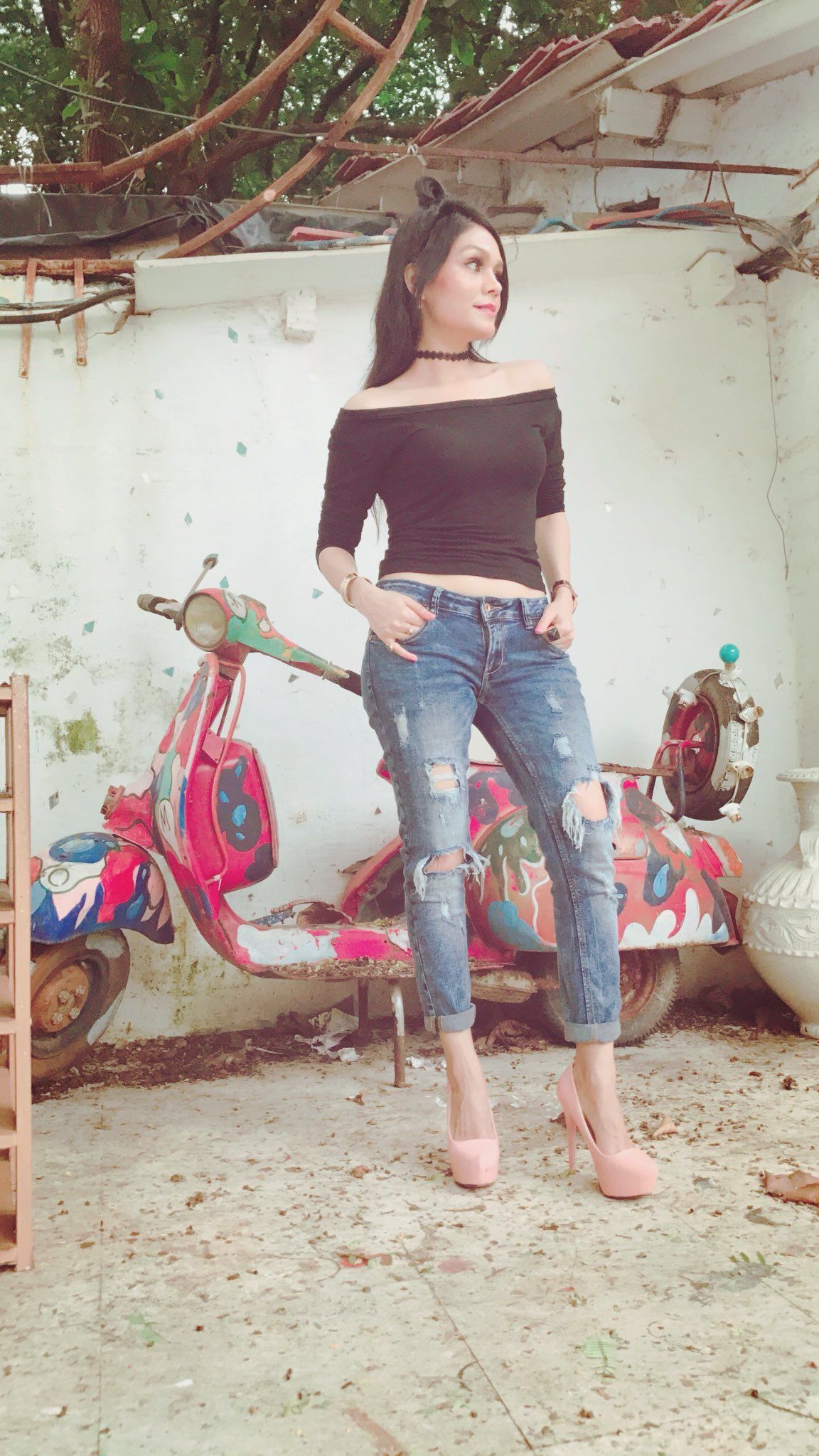 Sonu Kakkar. Twitter. Sonu kakkar, Bollywood actors, Hollywood actresses