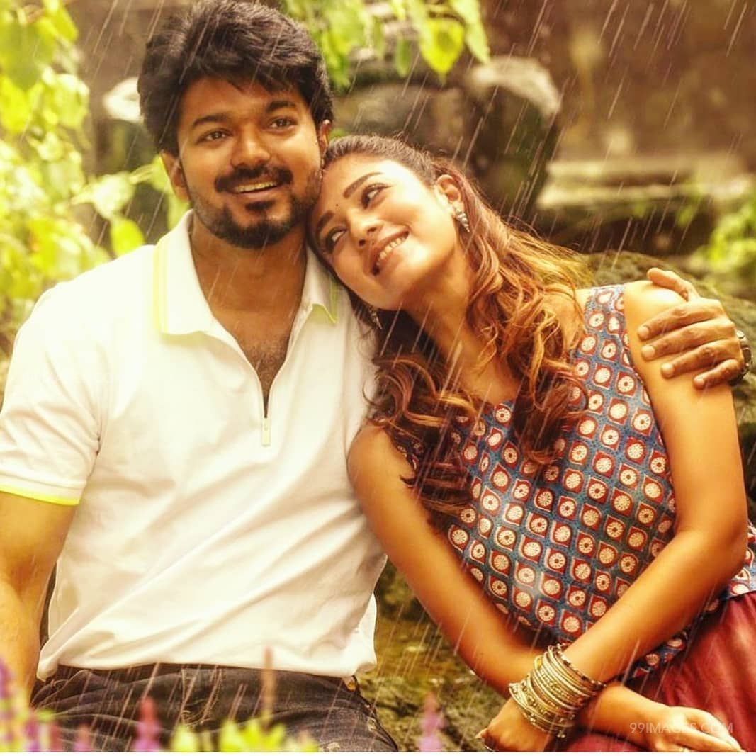 Bigil Movie Latest HD Photo & Posters, Wallpaper Download (1080p) (1067x1067)