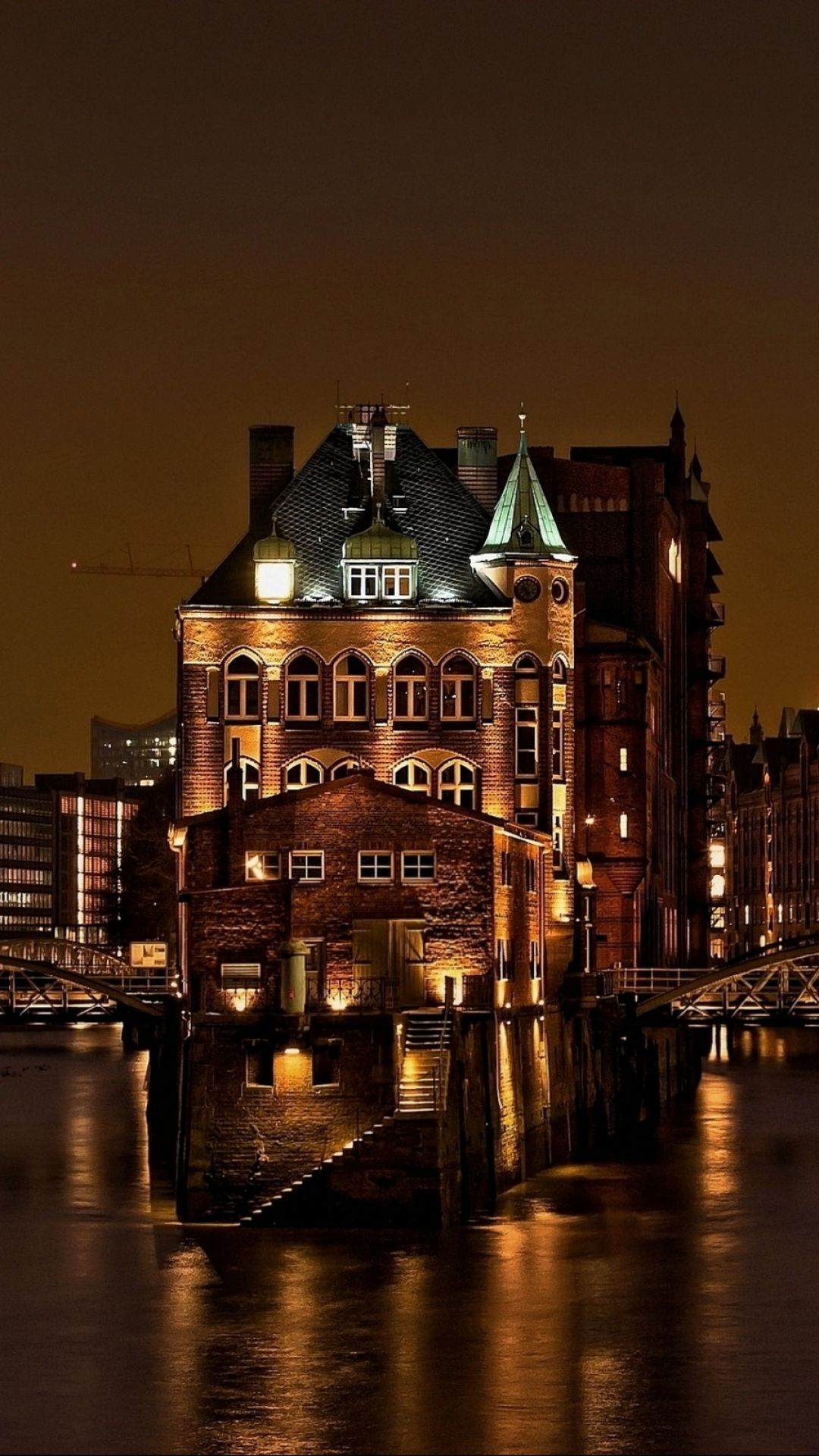 Hamburg Apple IPhone 7 Plus (1080x1920) Wallpaper
