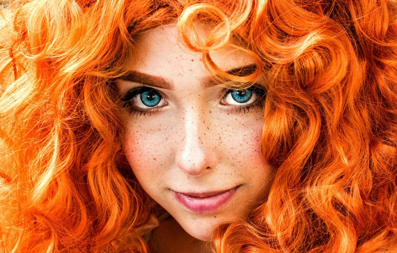 Wallpaper girl, Model, photo, blue eyes, lips, face, portrait, red head, mouth, close up, curly, freckles, looking at camera, curly hair, looking at viewer image for desktop, section девушки