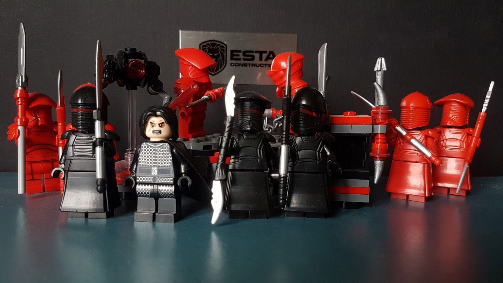 Lego Elite Praetorian Guard review