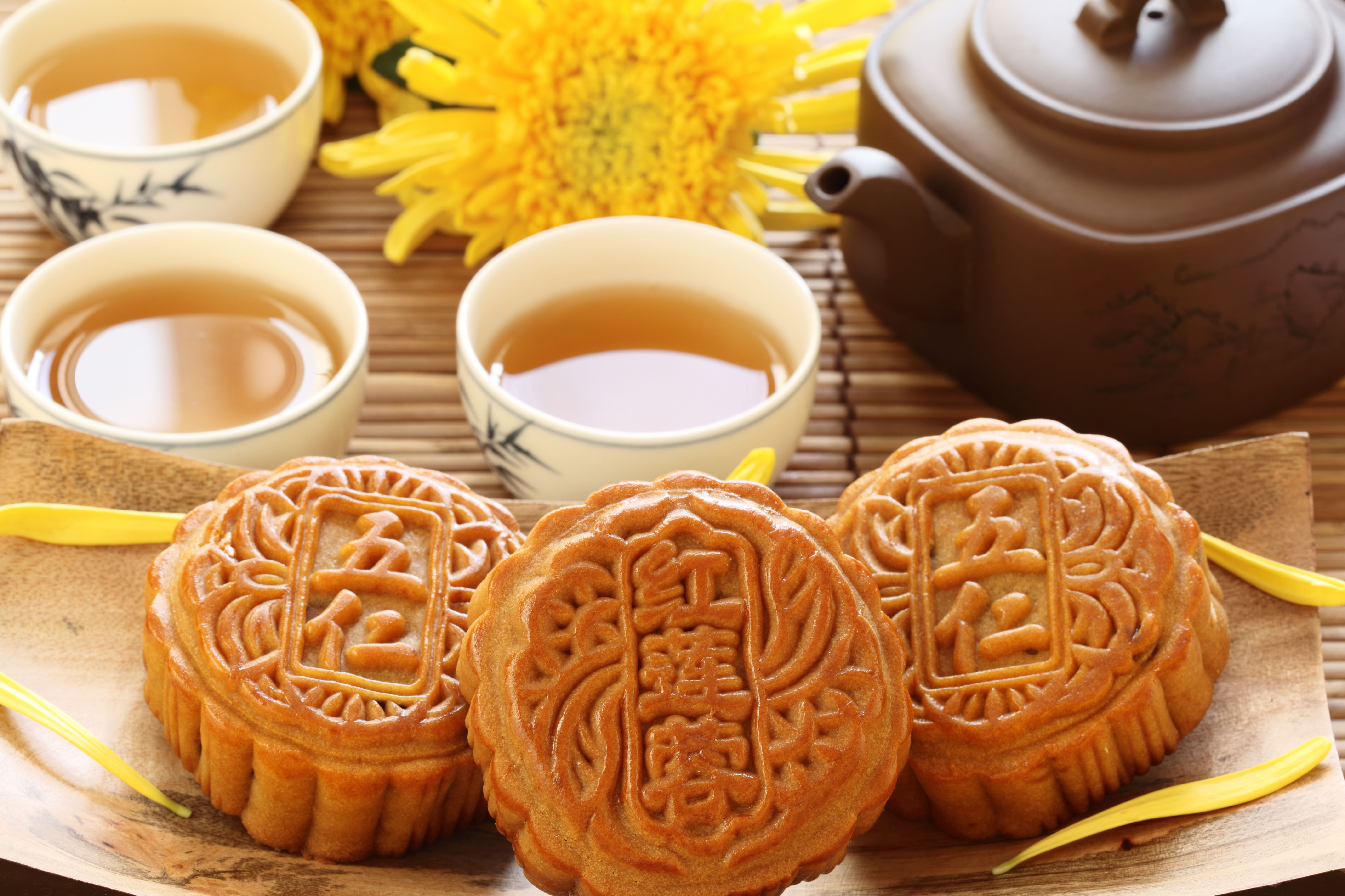 Biscuits HD Wallpaper. Moon cake, Cake festival, Chinese moon cake