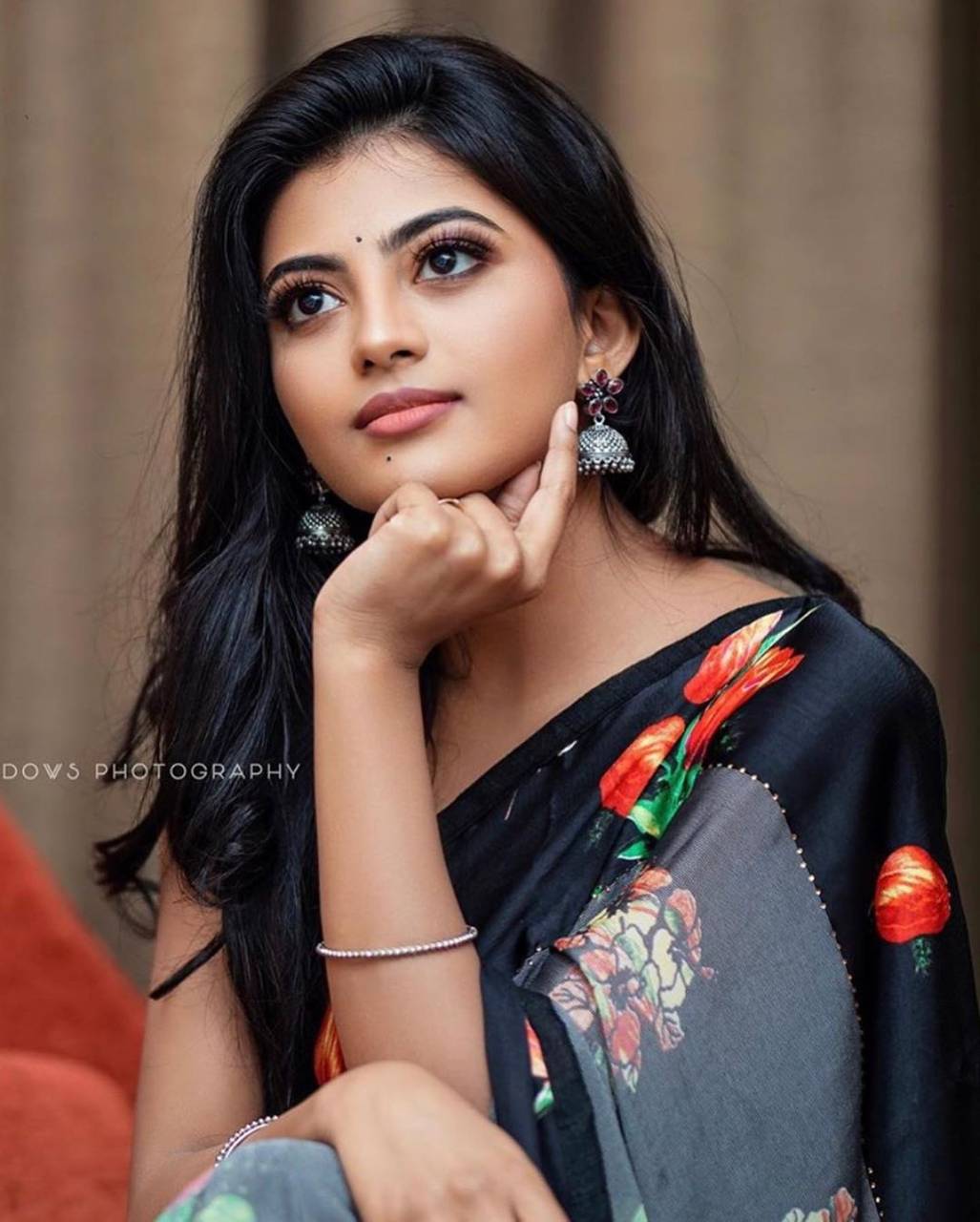 Kayal Anandhi wallpaper by .zedge.net