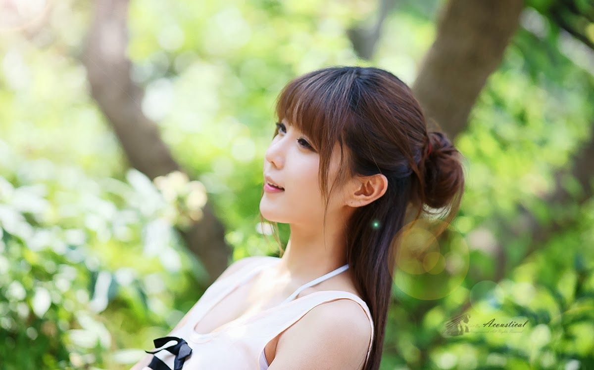Cute And Beautiful Asian Girls Wallpaper. Most beautiful places in the world. Download Free Wallpaper