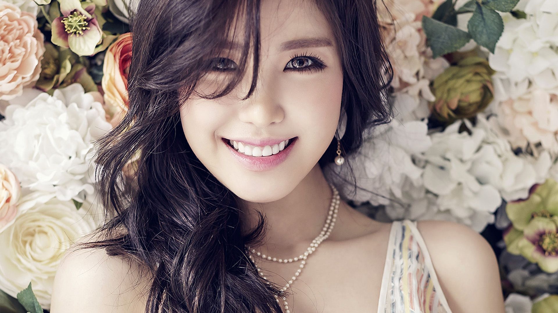 Flower Girl Kpop Hyosung Asian Smile Wallpaper