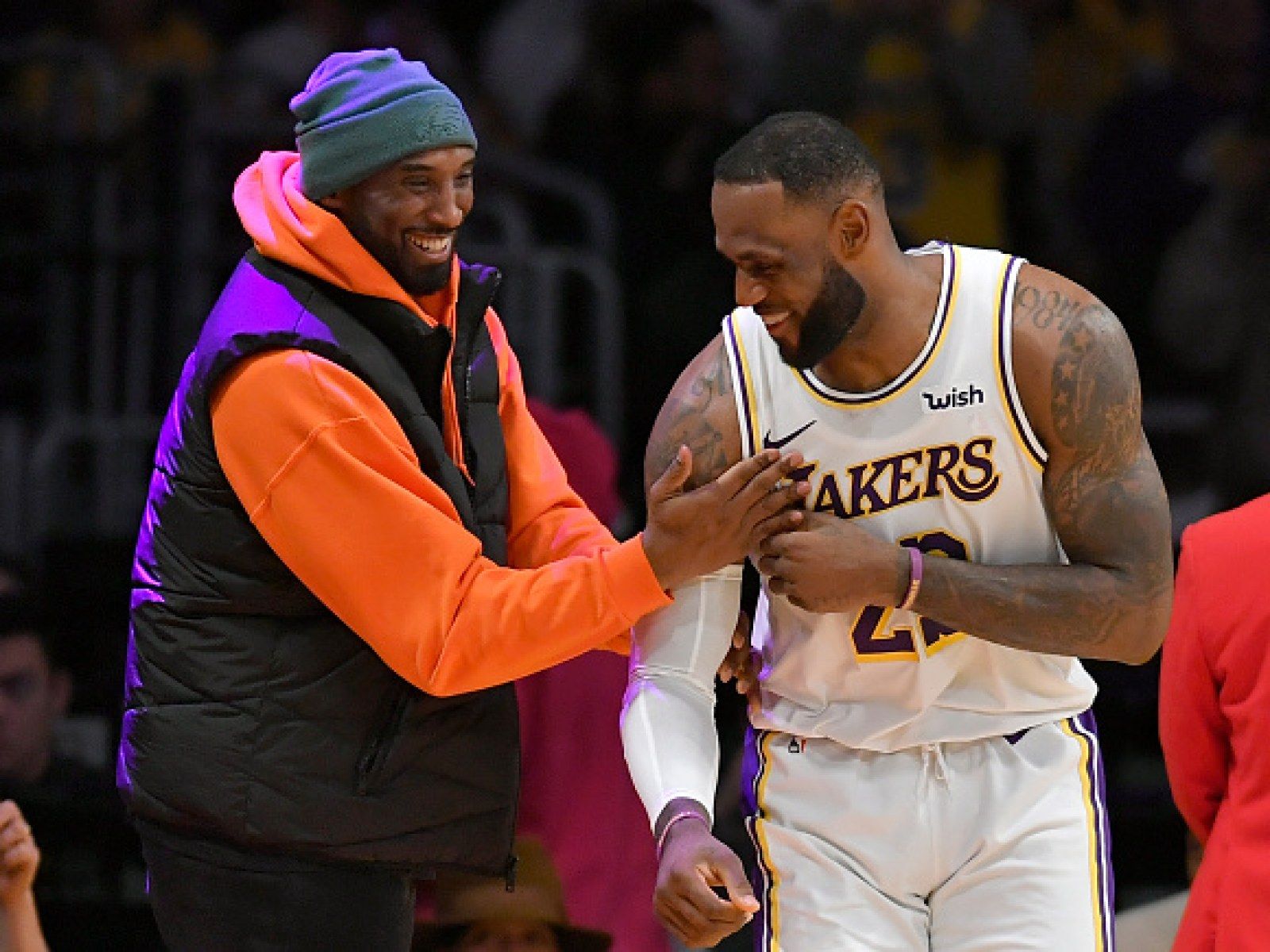 LeBron James Offers Follow Up Social Media Post Dedicated To Kobe Bryant