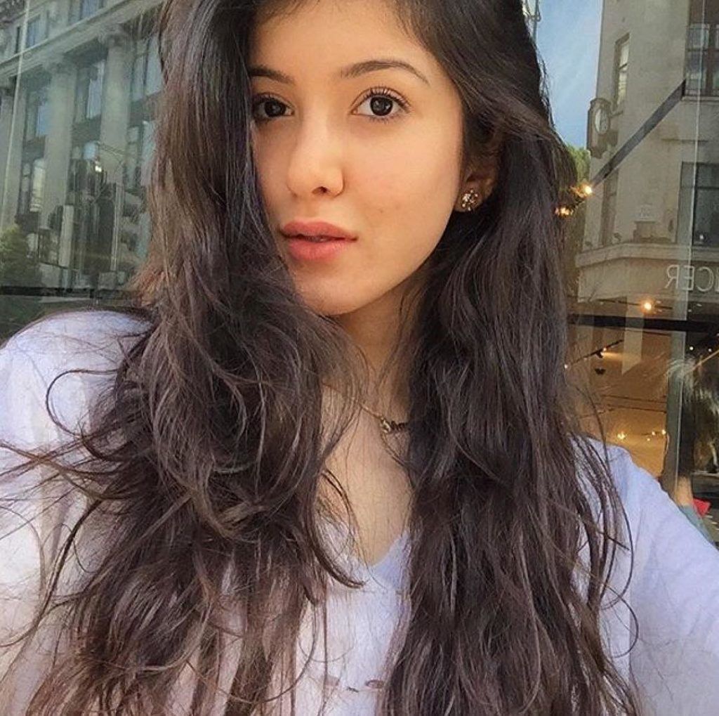 Shanaya Kapoor, Height & Life Story. Super Stars Bio