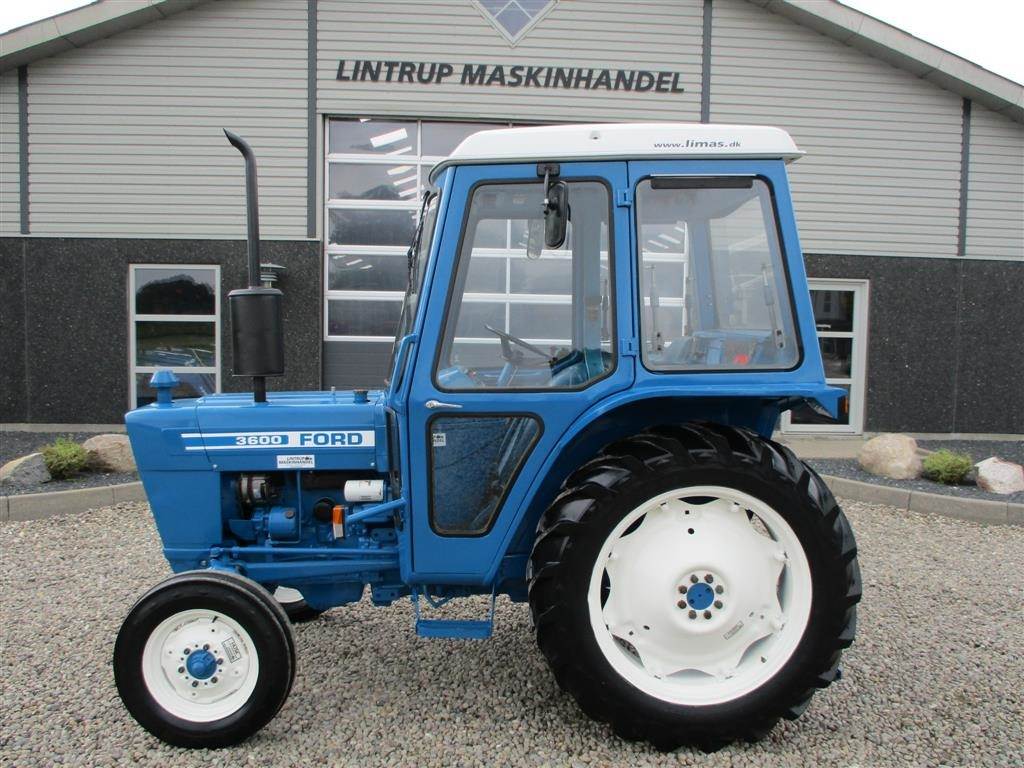 Ford 3600 Med Q Cab & Servostyring