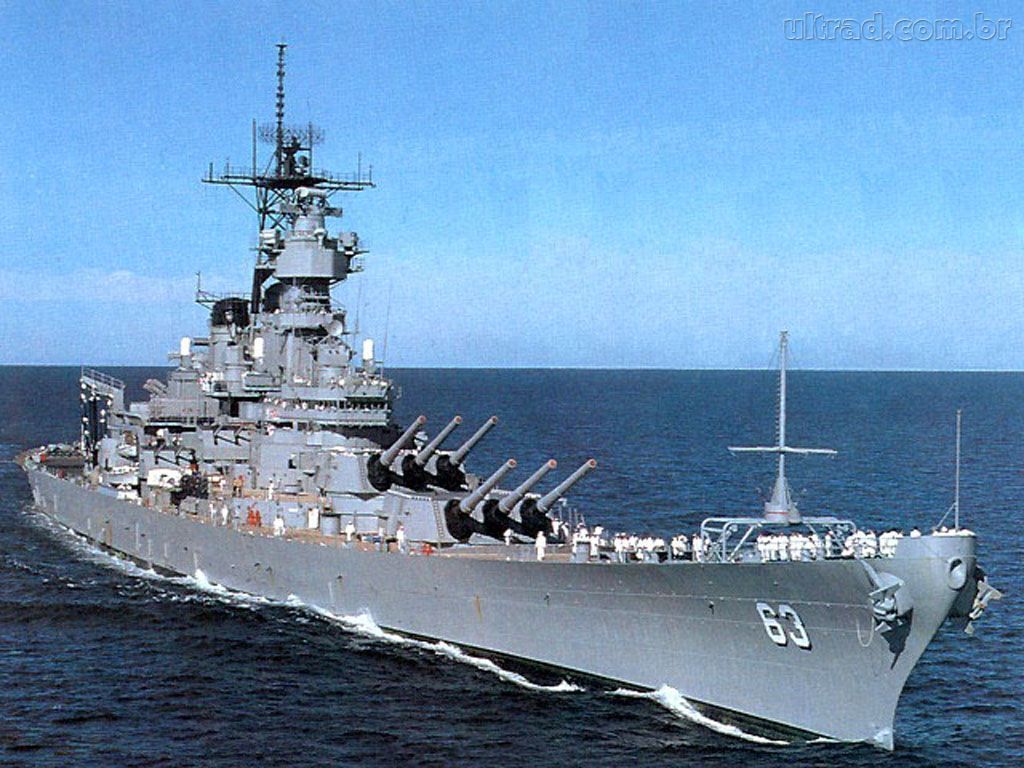 USS Missouri (now Anchored Retired In Hawaii). Nave, Paesaggi