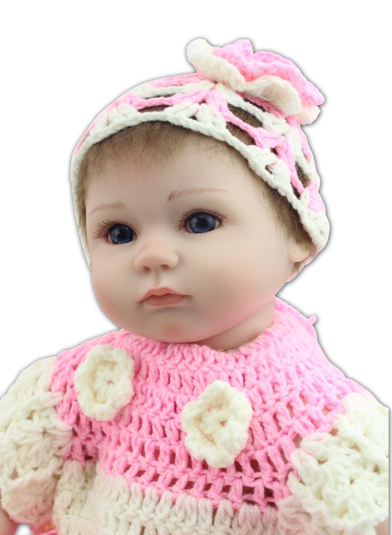 Lovely Reborn Baby Doll Silicone Simulation 42cm Reborn baby Doll with Cloth Body