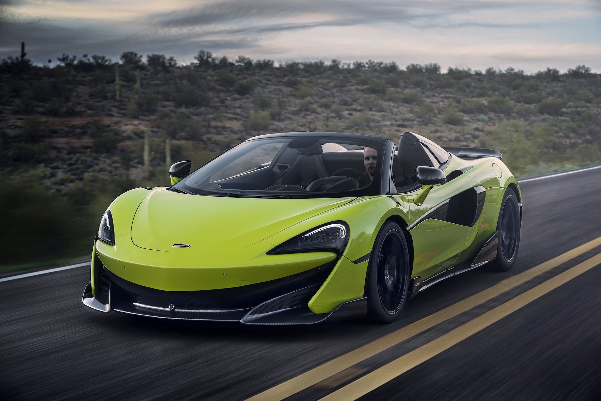 McLaren 600LT Spider (Color: Lime Green) Front Three Quarter Wallpaper (62)