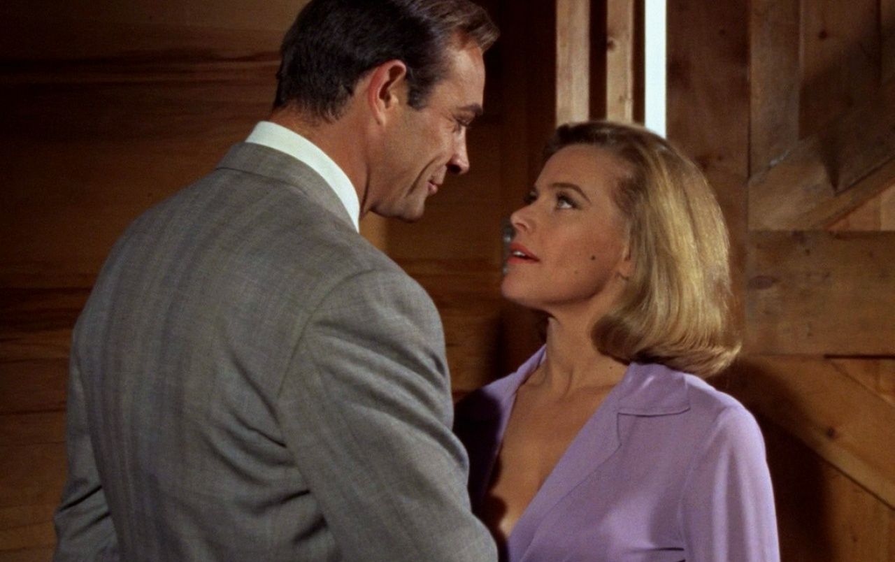 Goldfinger wallpaper. Goldfinger