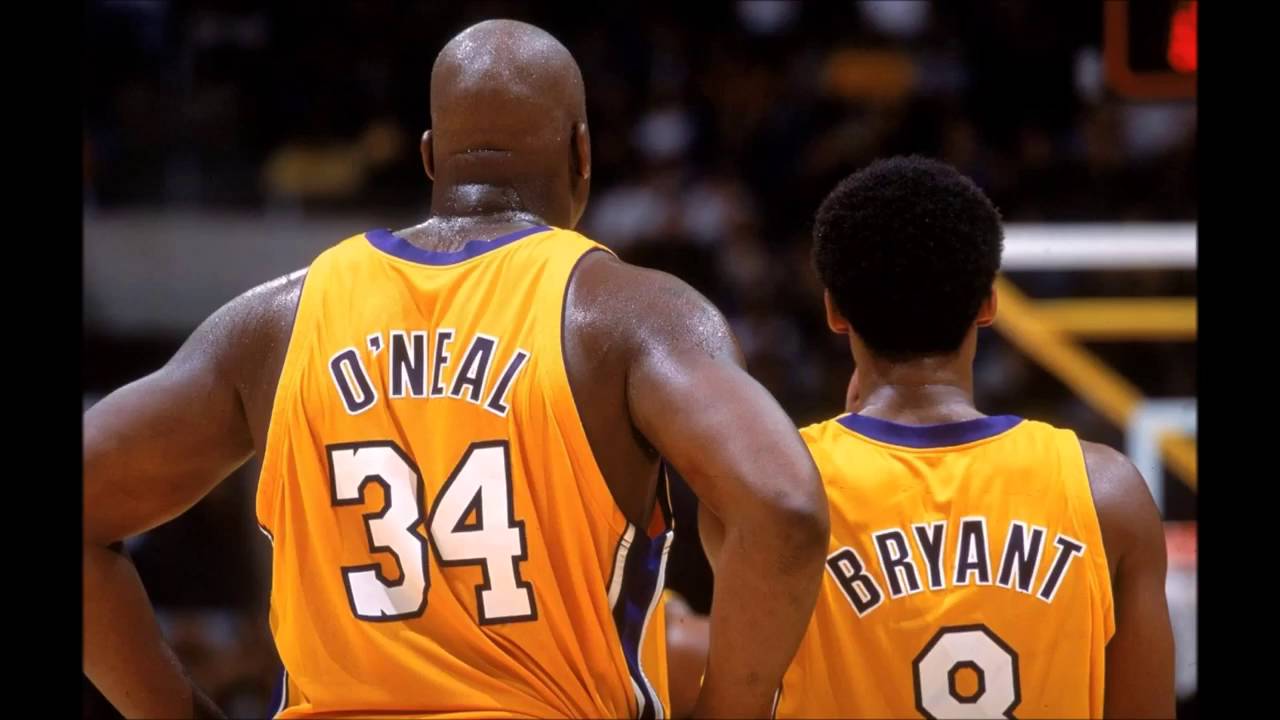 Take That Little Bi**h: When Kobe Bryant and Shaquille O'Neal Decided to Fist Fight in the Middle of the Game