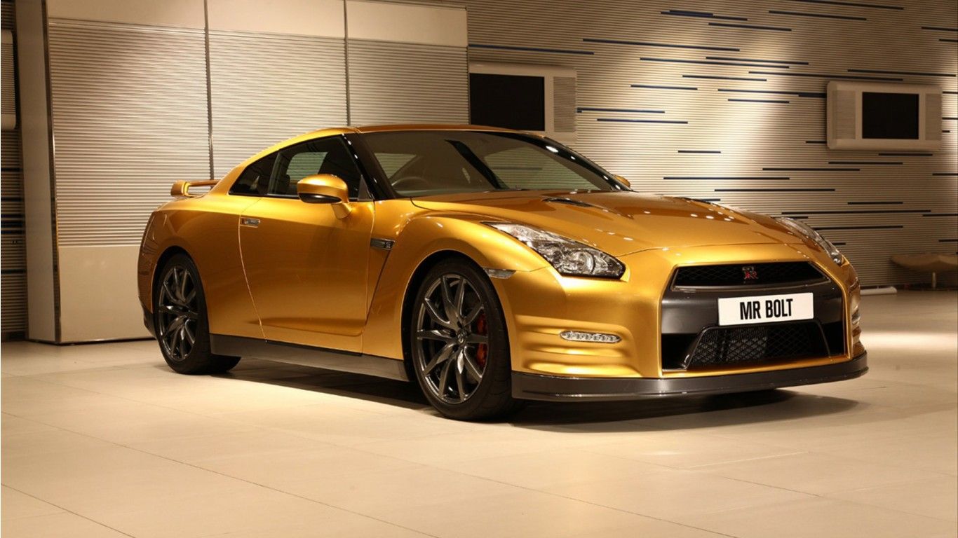 Nissan GT R Gold Wallpaper. HD Car Wallpaper