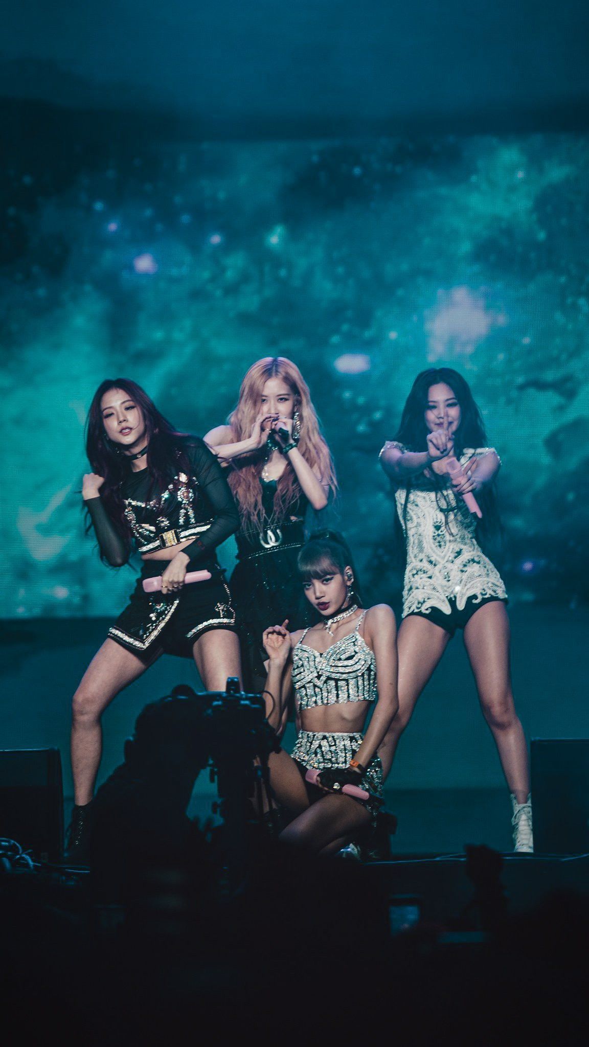 NEWS BLACKPINK break own records on UK iTunes chart with 'Sour Candy'