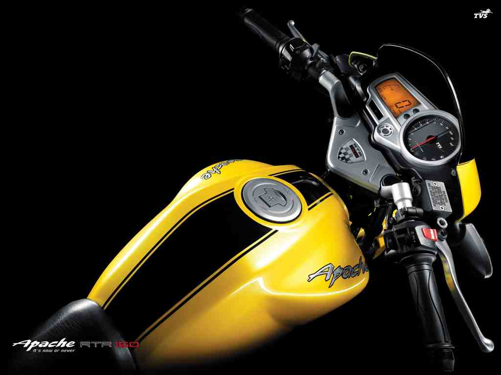 tvs apache rtr 160 hyper edge yellow