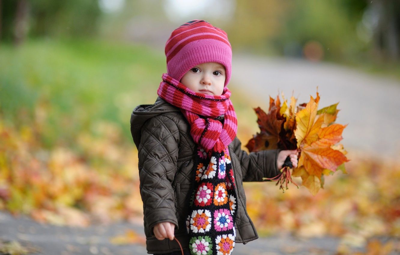 Wallpaper autumn, leaves, children, childhood, child, blur, boy, autumn, leaves, boy, blur, child, cute, cute, childhood, children image for desktop, section настроения