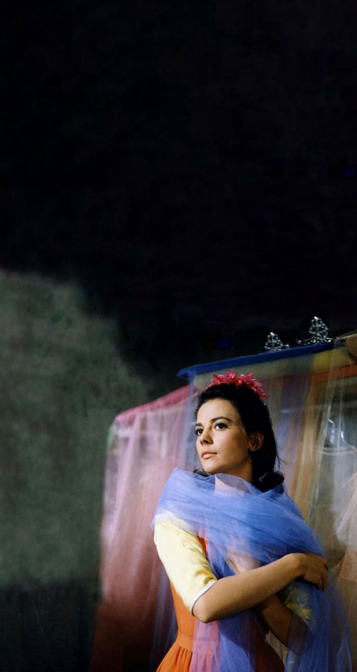 Black background with Maria wrapped in fabric from the “I Feel Pretty” scene. Fabric wallpaper, Black background, I wallpaper