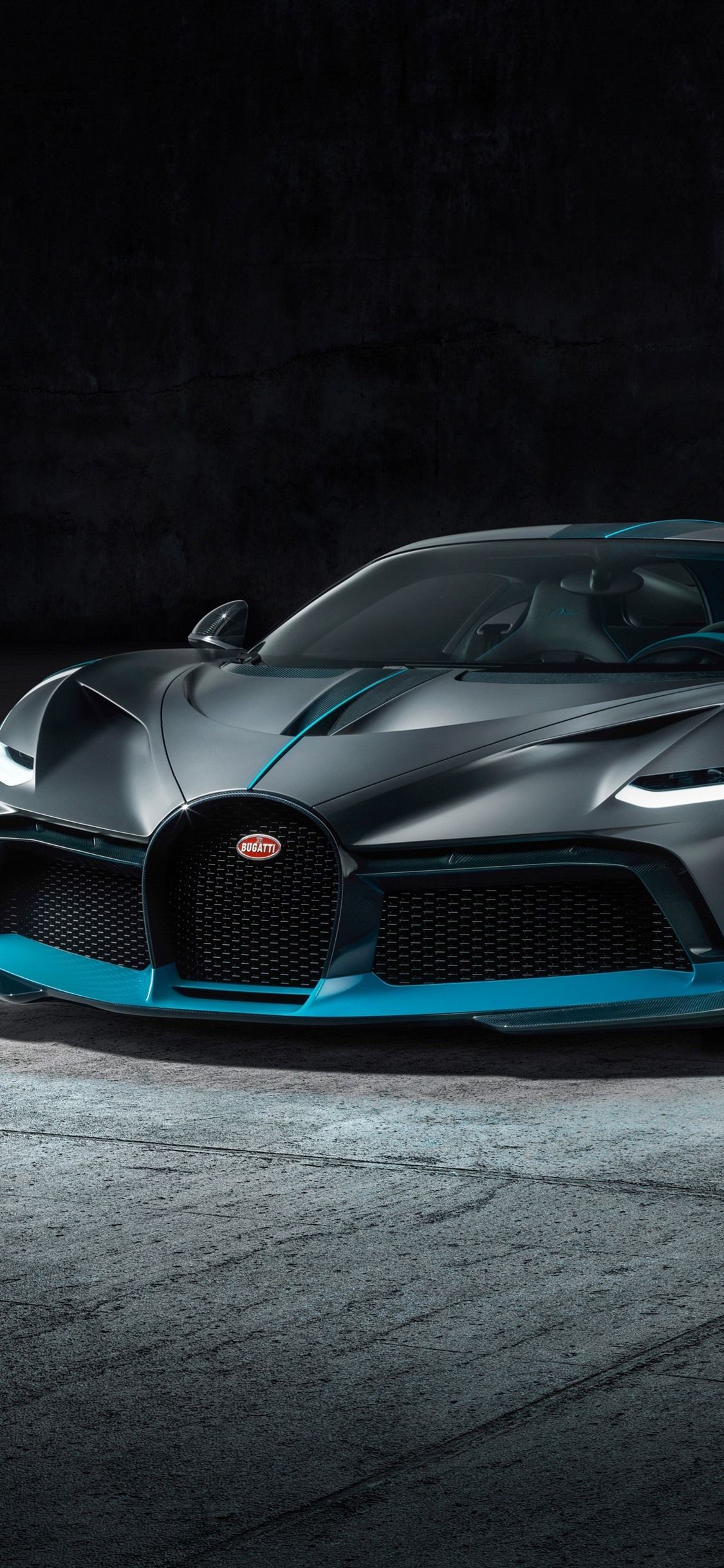 Wallpaper 2019 Bugatti Divo black supercar front view 3840x2160 UHD 4K Picture, Image