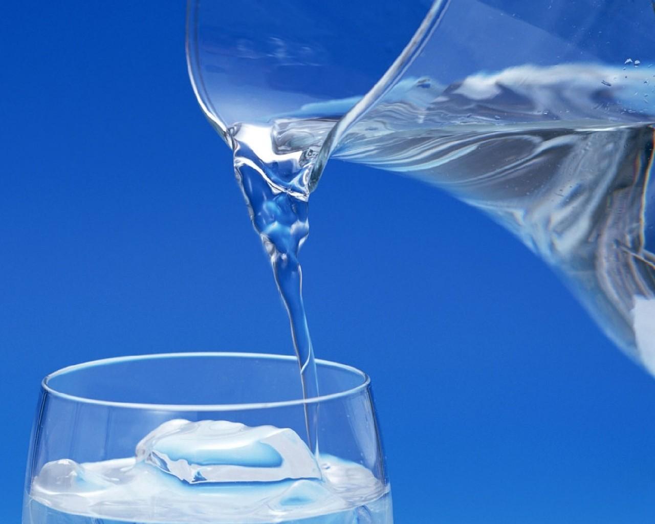Drinking Water Wallpaper for Android