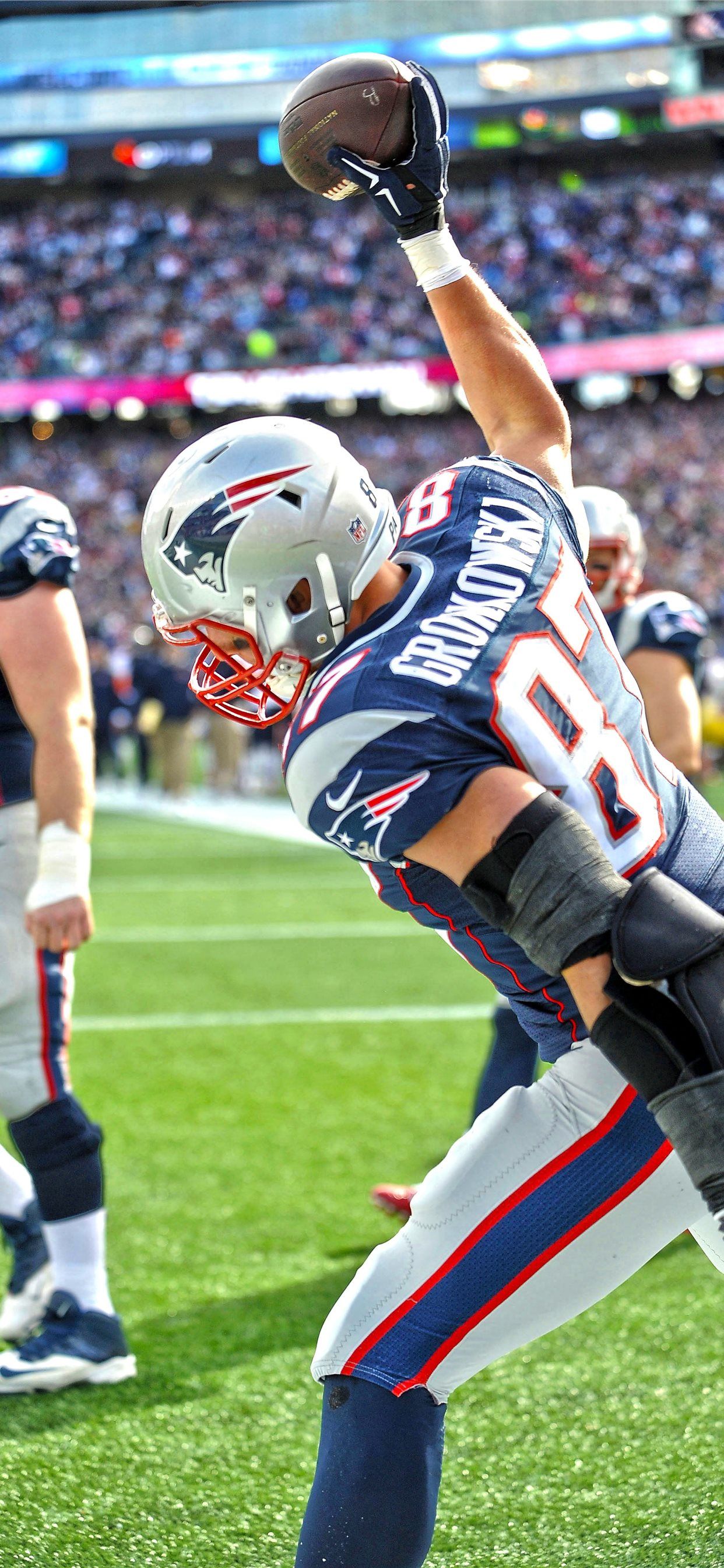 Rob Gronkowski Gronk spike iPhone 11 Wallpaper Free Download