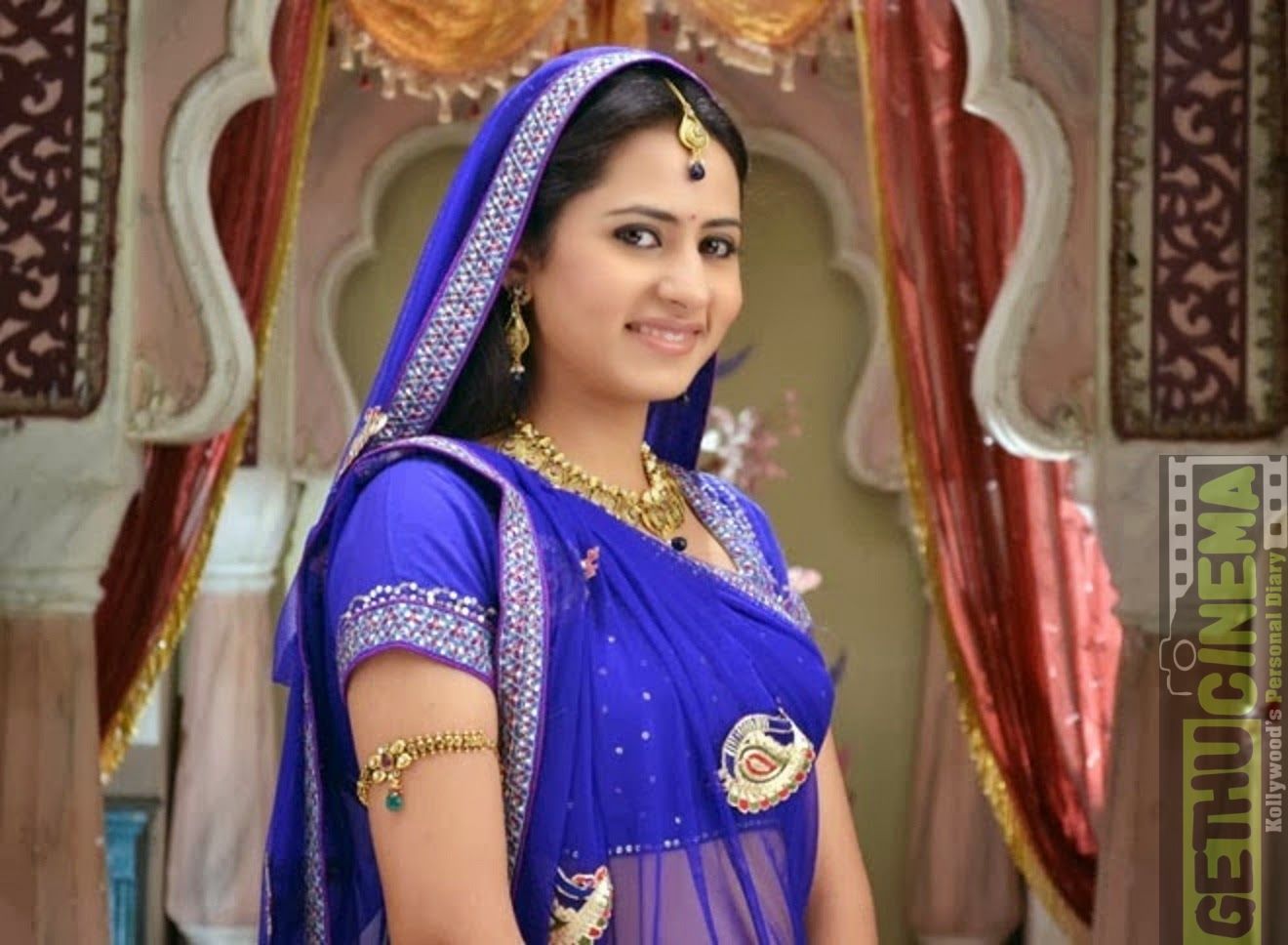 Actress Sargun Mehta Gallery. All indian actress, Saree, Indian actress gallery