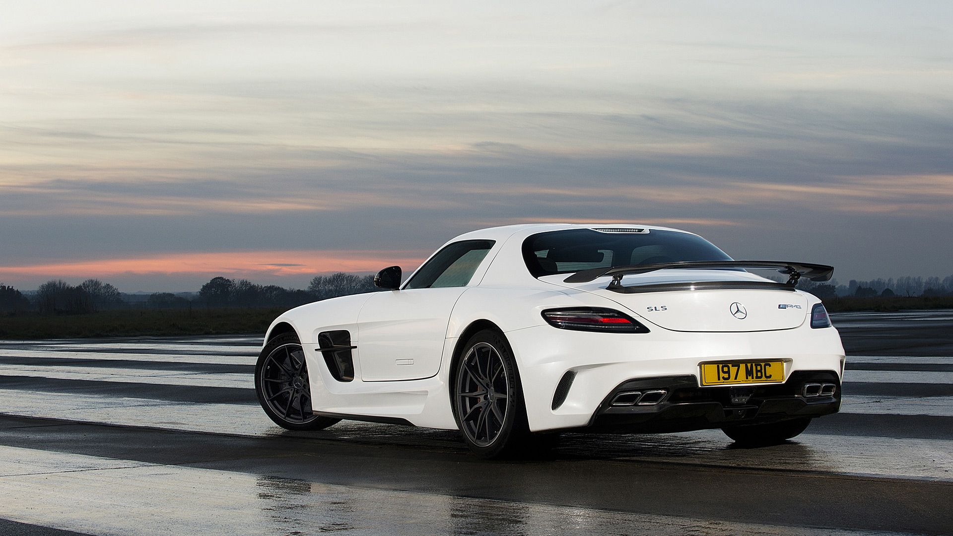 Mercedes Benz SLS AMG 4k